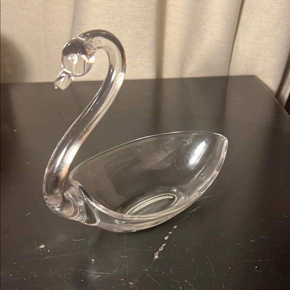 Vintage Duncan and Miller Glass Swan Dish - Picture 2 of 4